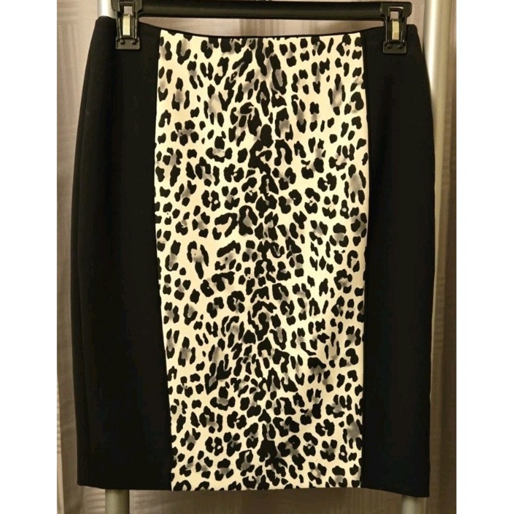 White House Black Market Leopardโ Panel Pencil Skirt SZ 8